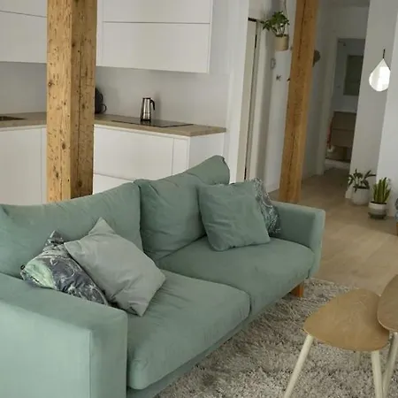Moderno Y Luminoso En El Centro De Apartment Santander